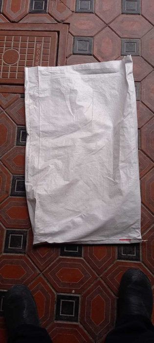 Qop meshok qop mishok 120x70 sotiladi Qogʻoz qoplar sotiladi