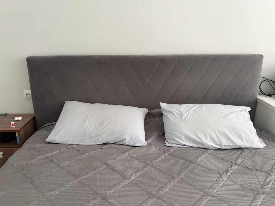 Продам двухспальную кровать