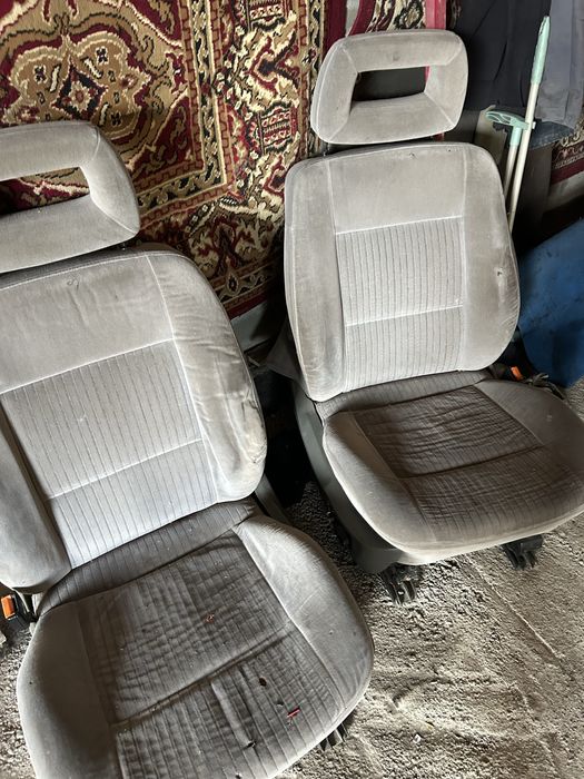 Продам на ауди с4 сидения 150к