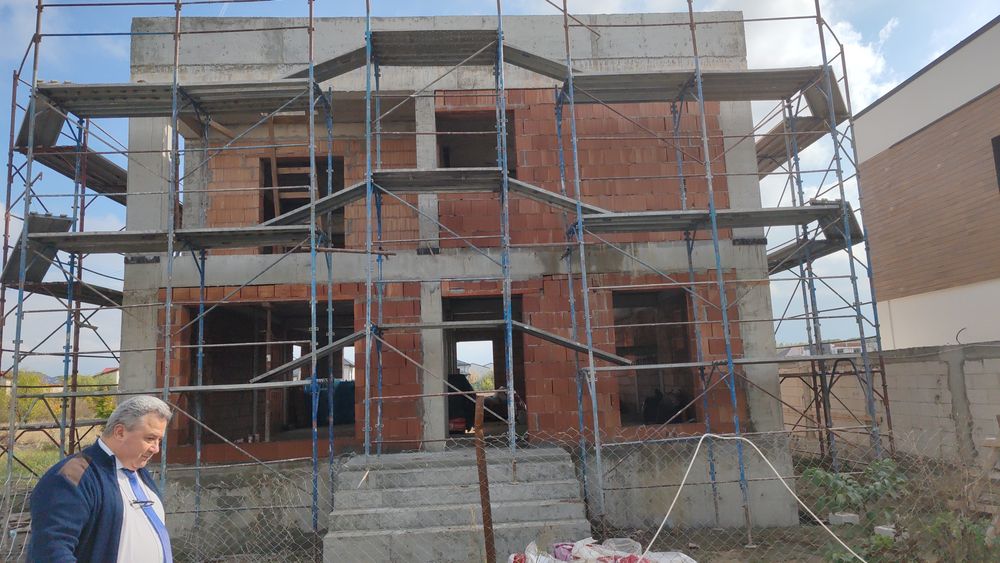 Închiriere schelă metalica