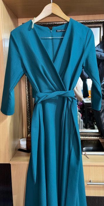 Продам платье 44р