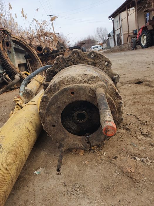 Поворот редуктор платформа экскаватор