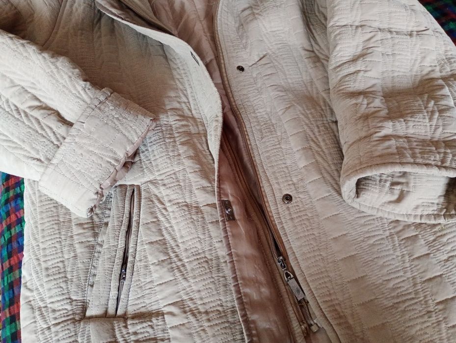 Елегантно и топло  манто