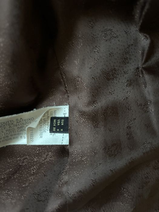 Продавам дамско яке естествена кожа Massimo Dutti