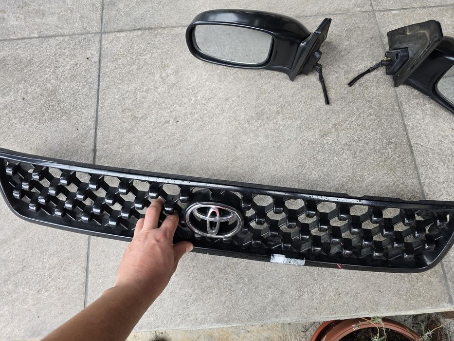 Facelift решетка за рав 4 1995 - 2000г rav 4