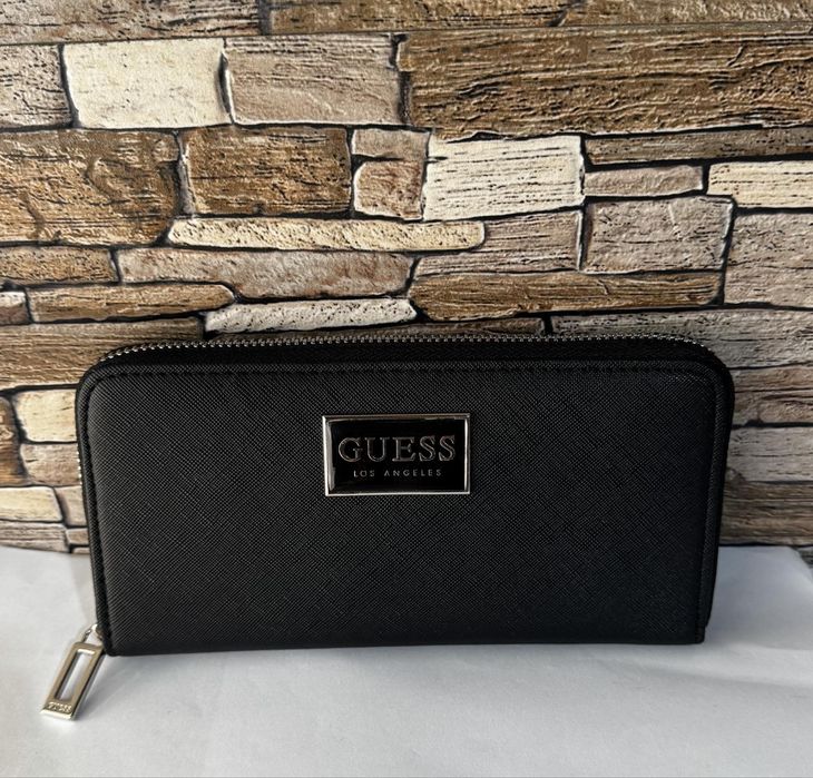 Дамски портмонета Coach , Guess , Hermes , Karl
