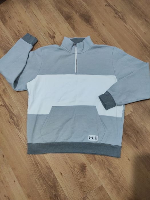 Bluza Under Armour vătuita mărimea L