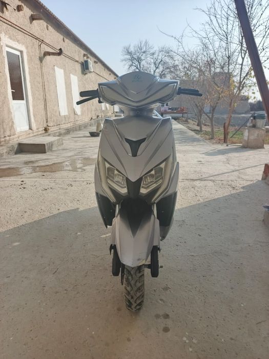 Электро скутер в хорошем состоянии.