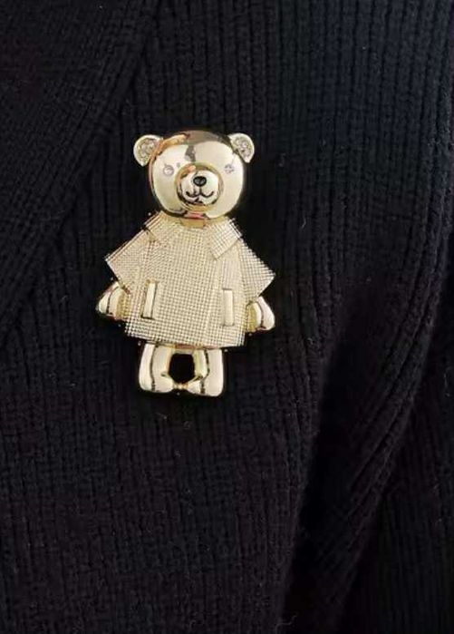 MaxMara- брошка мече