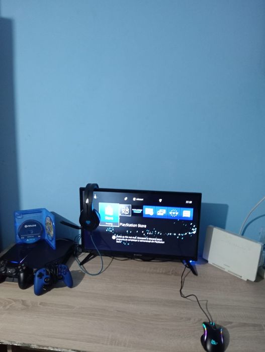 Vand PS4 Nou Nouț