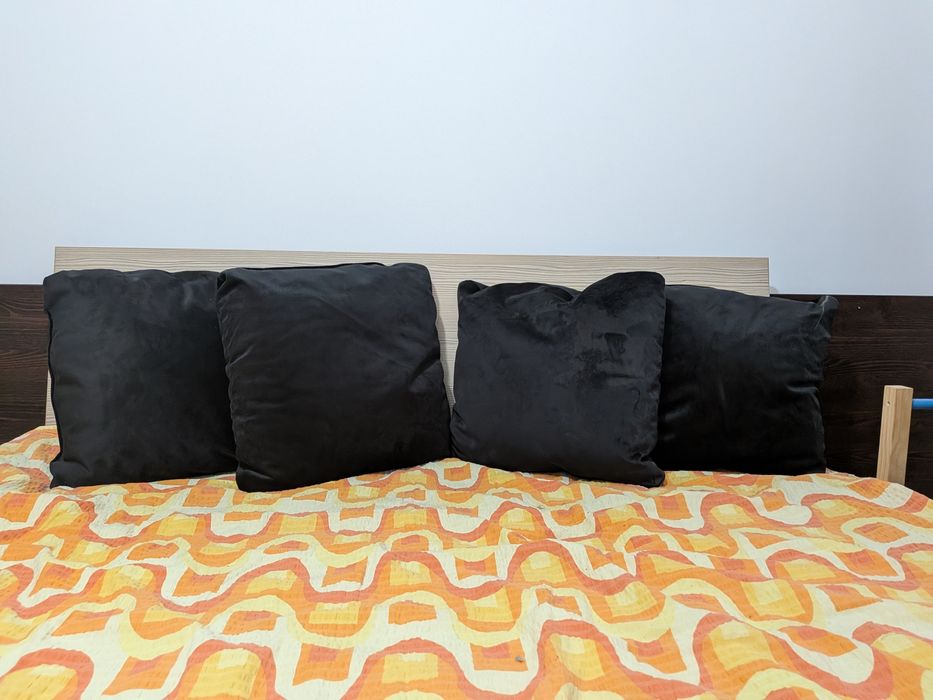 3 Perne decorative din catifea