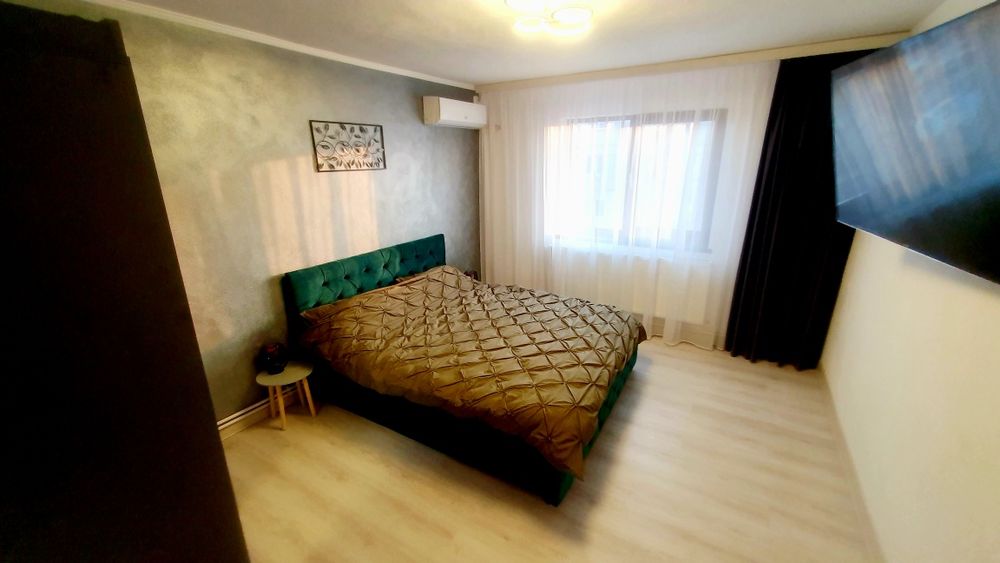 Inchiriez apartament 2 camere Plopilor — fotografia 1