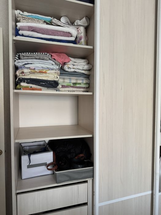 Шкаф-купе трехстворчатый