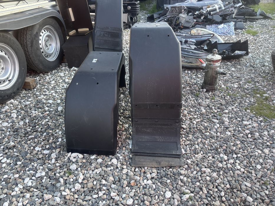 Чисто нови калници за бордови Ford Transit единична гума