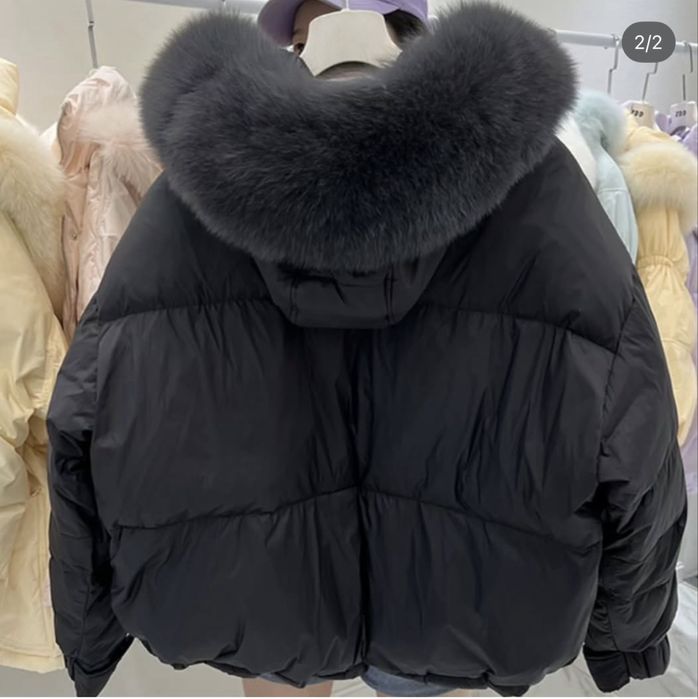 Яке с богата качулка с пух и пълнеж пера