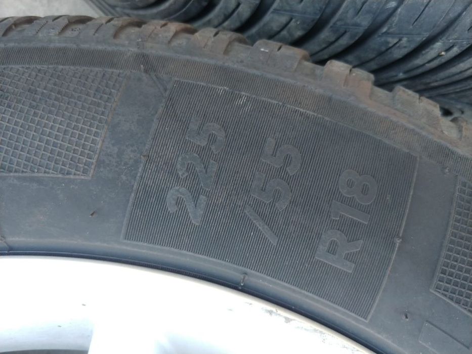 set jante aliaj r18 cu anvelope m+s 225/55r18  renaut koleos 2 2016-2023 403005871r  403007704r