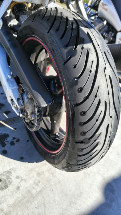 HONDA CBR F4i impecabila