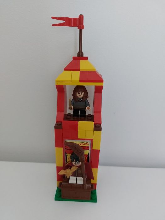 LEGO Harry Potter Quidditch Match 75956 – complet, 500 piese, cu figurine și instrucțiuni