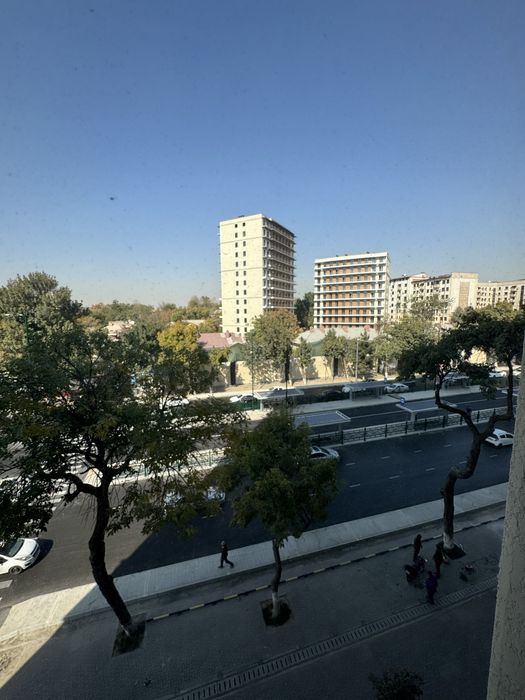 Shoshkent TurarJoyMajmuasi 72.7m kv xonadon sotiladi