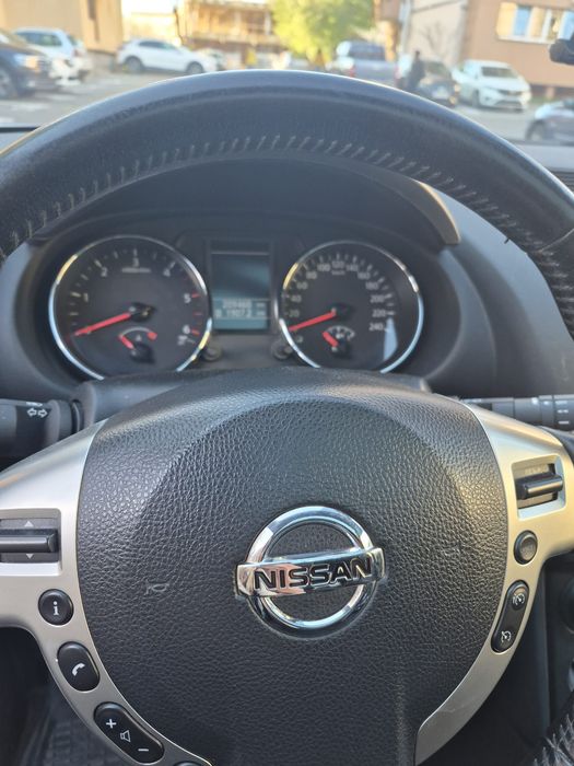 Nissan Qashqai2013