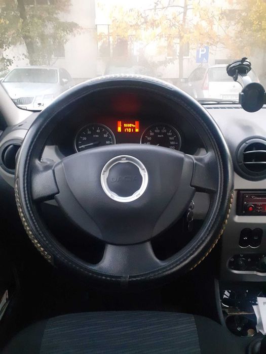 Vand Dacia Logan 1.2 Preferance 2011 Unic proprietar 94.000 km