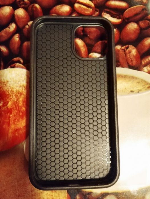 Huse iPhone 14 și husa carte iPhone 13