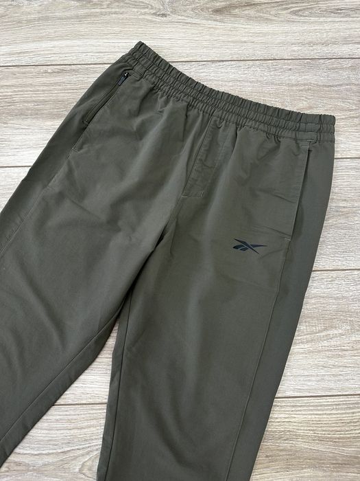 Фирменные Штаны Reebok, пр -во: CAMBODGE. Р-р - М