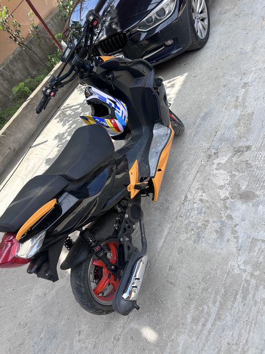Vând scuter Tauris 49cc – Accept și variante