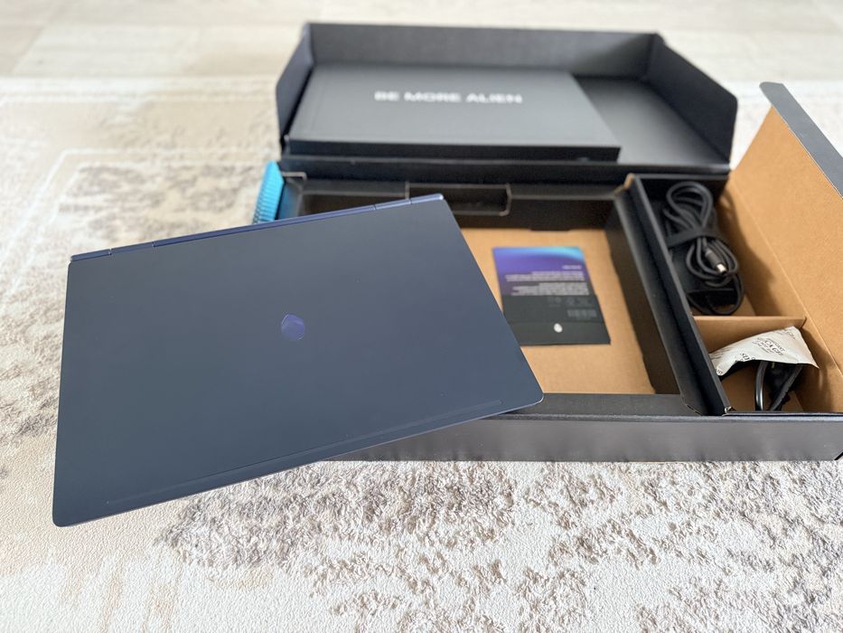 Alienware 16 Aurora