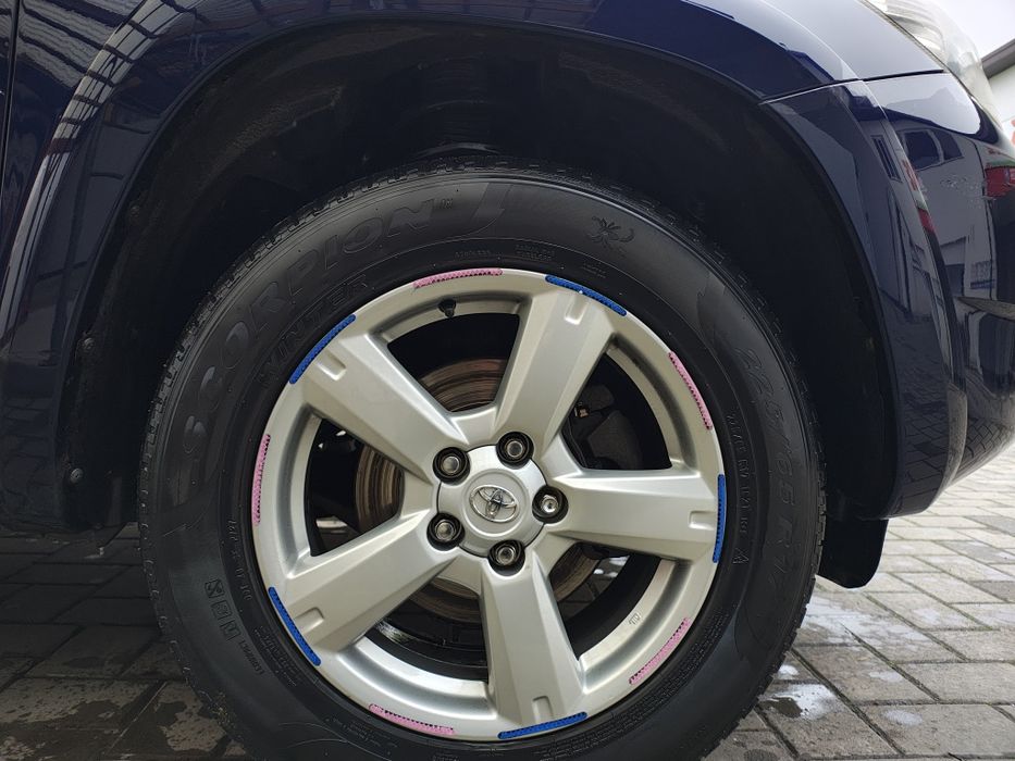 Vând Toyota RAV4 D-CAT 2.2 4x4