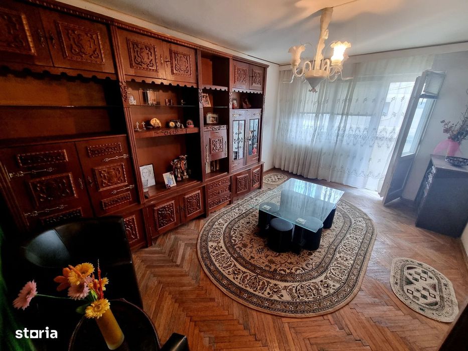 Ultracentral-  apartament 3 camere decomandat cu 2 balcoane