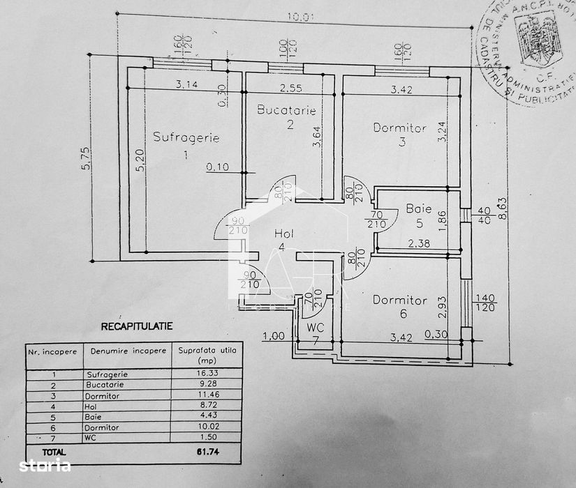 Apartament cu 3 camere, decomandat, zona Vest