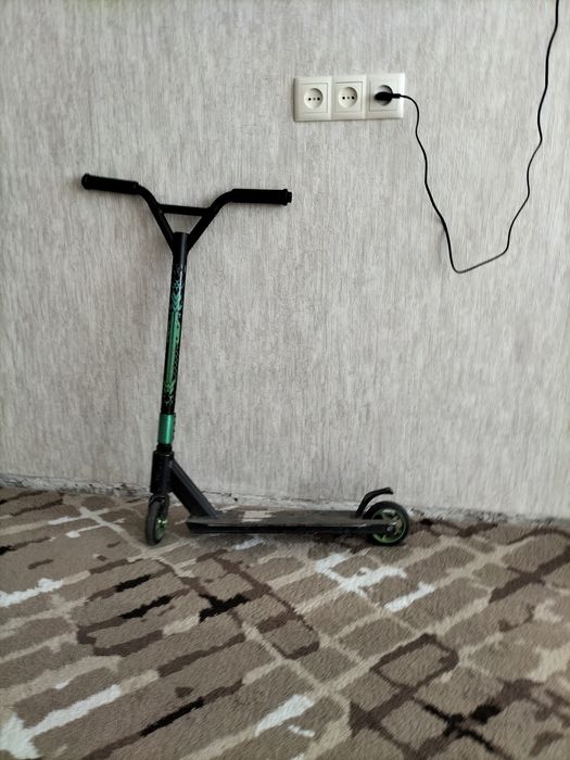 Трюковой самокат