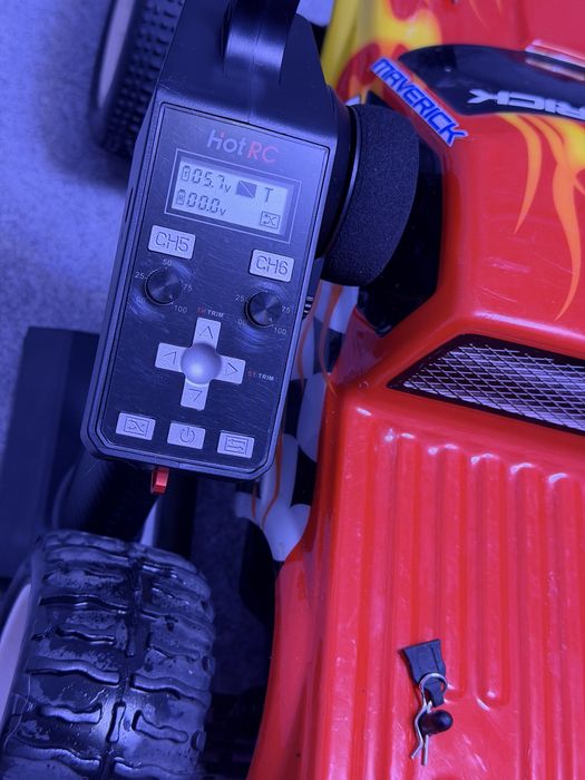 Automodel rc 4x4 maverick strada mt 1:10 brushless metal