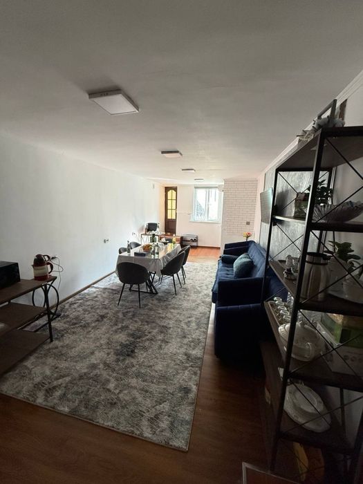 Сдается в аренду угловой дом по офис в центре!