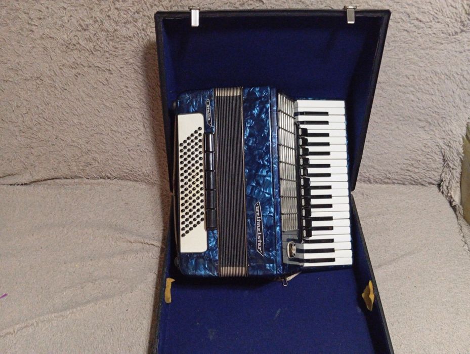 Продам немецкий баян