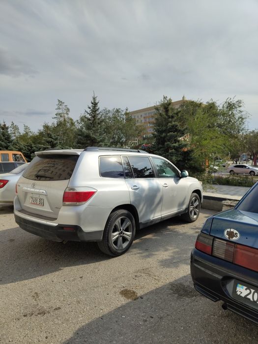 Продам диски Тойота хайландер r19