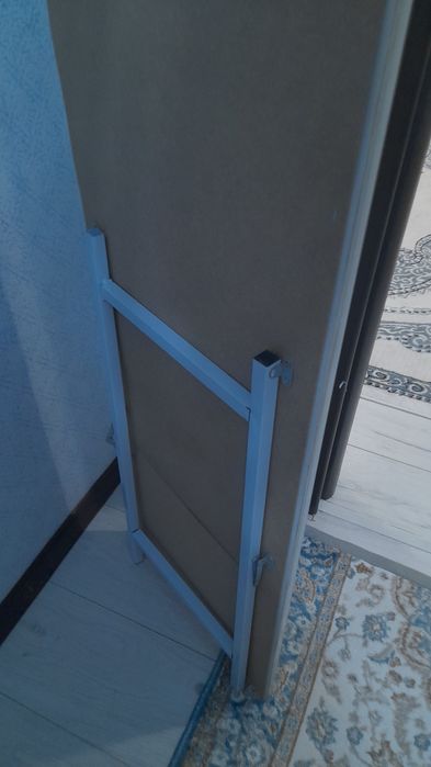 Зеркало миниатюрная