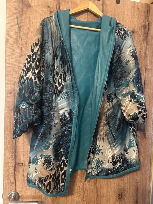 Geaca piele turcoaz, 2 fete