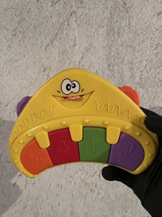 Детска кола за бутане “Chipolino” Ride-on със сенник MERCEDES