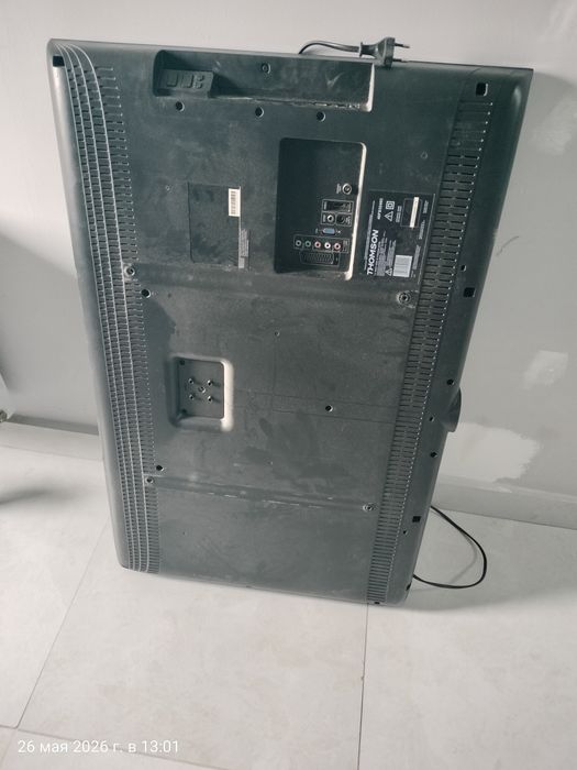 Продам телевизор 40д