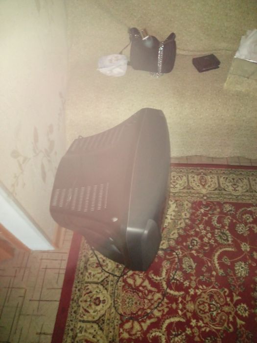 Продам телевизор