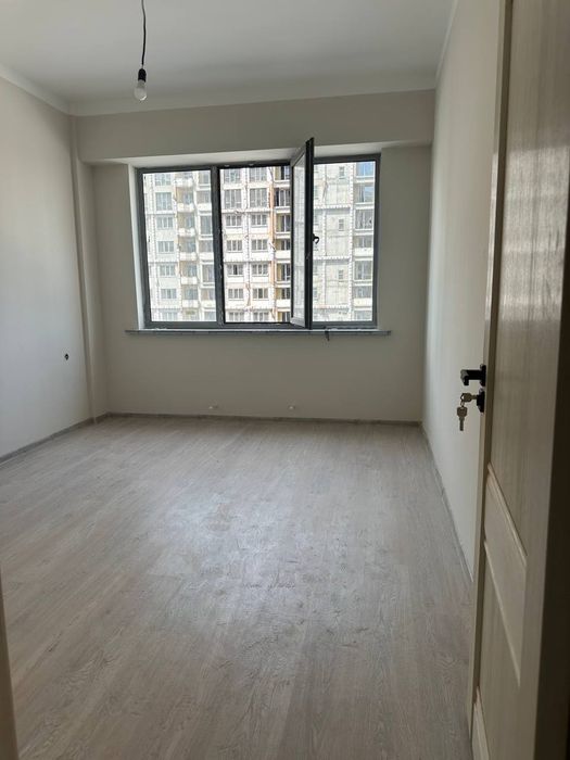 Уй сотилади Бобир резиденция