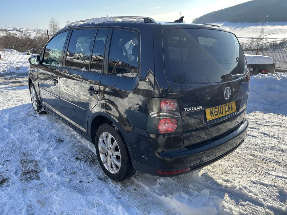 Haion Volkswagen Touran 2010