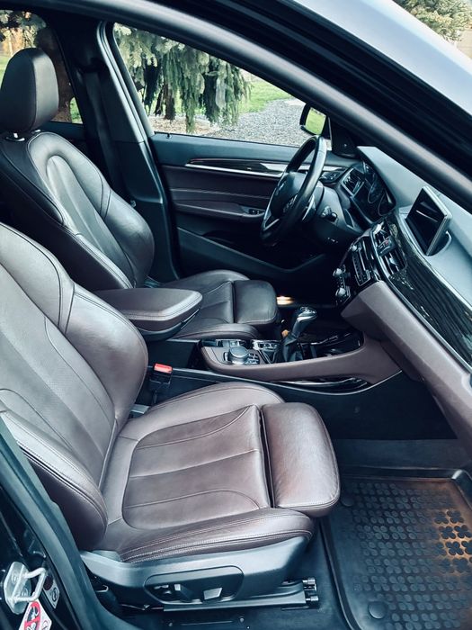 BMW X1 xDrive25d M Sport (M Packet) – 231 CP| Full Option