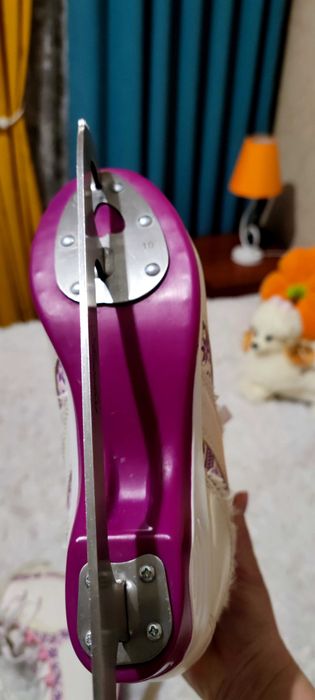 Продам коньки женские