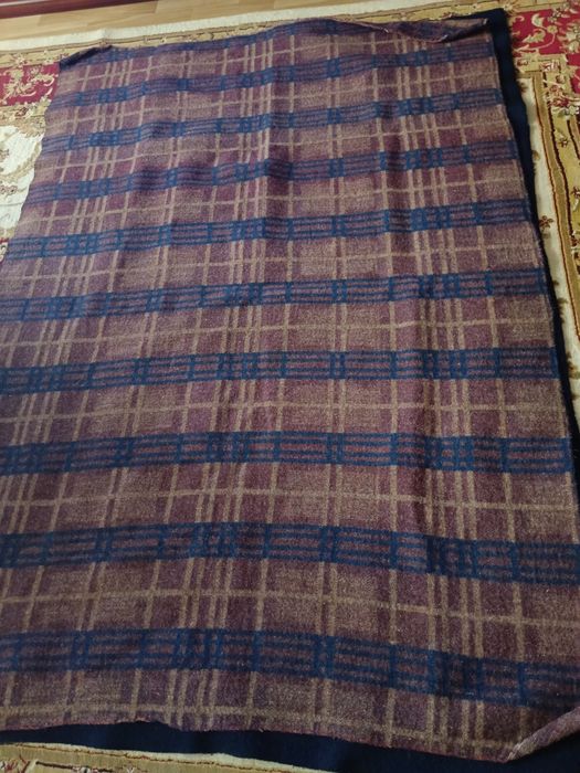 Одеяло полушерстяное.