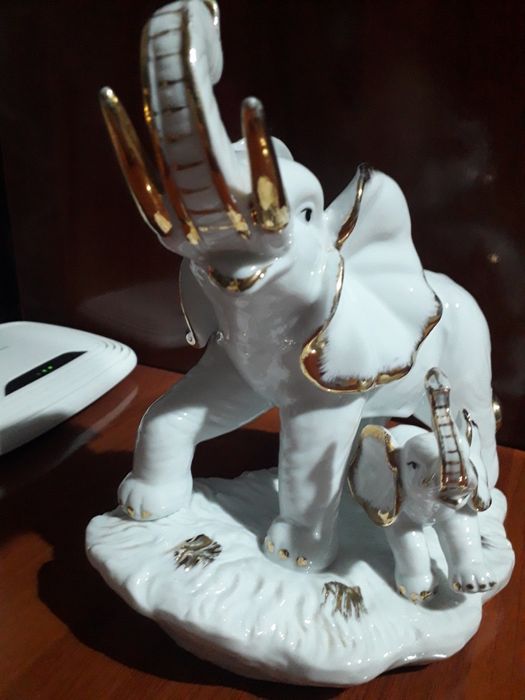 Статуэтка Слониха со слоником