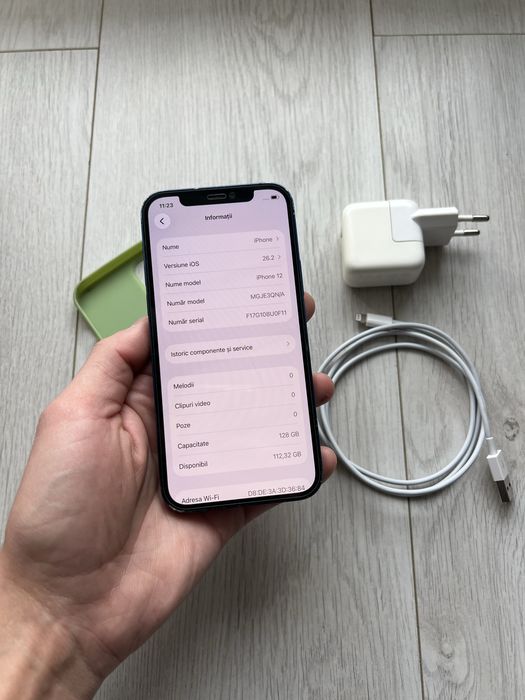 • Iphone  12 • 128gb •