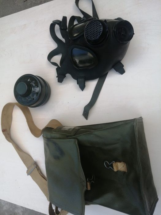 Masca de gaze cu geanta originala stare excelenta